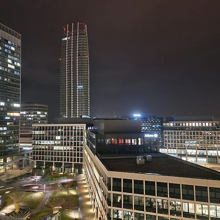 Stylish Panorama City Family Suite บราติสลาวา ภายนอก รูปภาพ